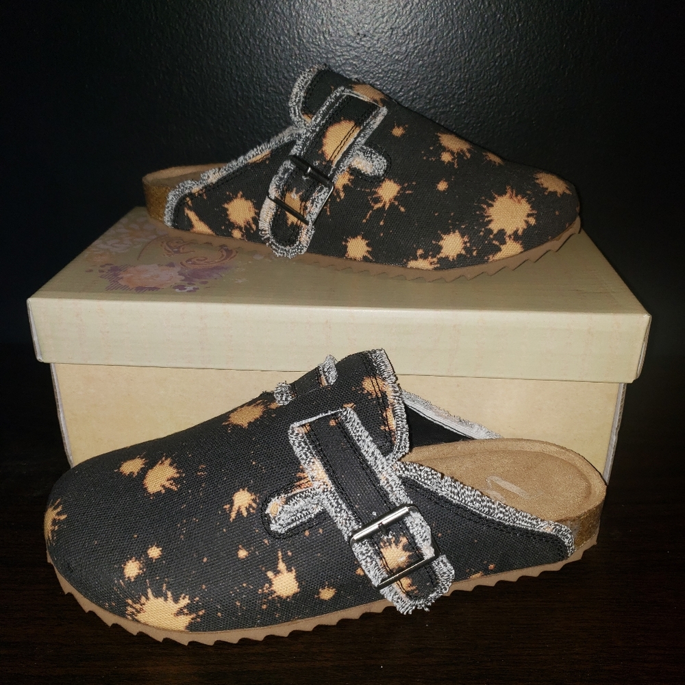Very G Slip On Clog Bleach Splatter Shoes with Buckle